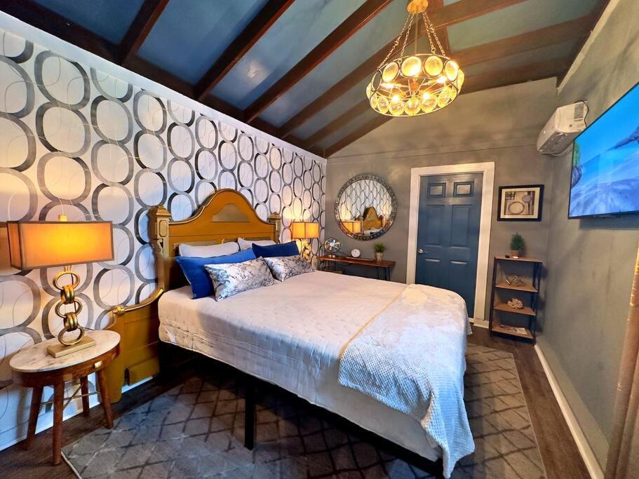 The Q Loft Galveston 빌라 외부 사진