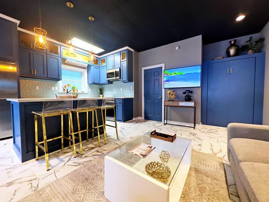 The Q Loft Galveston 빌라 외부 사진